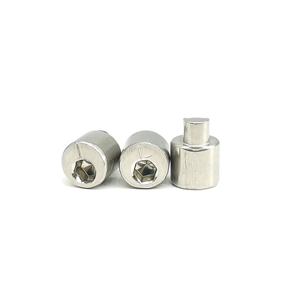 Sekrup Penyesuaian Eksentrik Stainless Steel Standar GB 4.9X13 Bahan SUS304 Dipoles