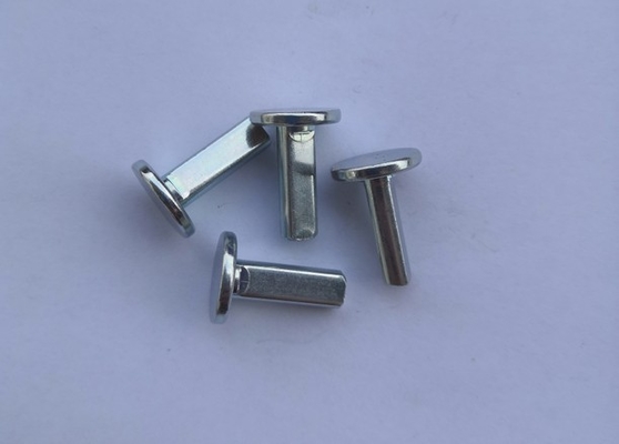 Pin Engsel Kursi Mobil Baja Karbon Sedang, Pin Poros Pos Dingin / Penempaan