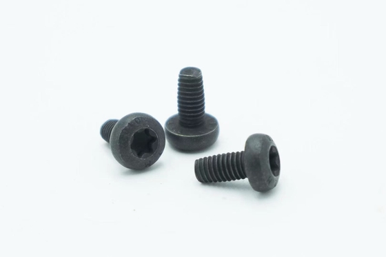 Soket Hexalobular Hitam Pan Kepala Sekrup SS302 Bahan 4.25g Berat